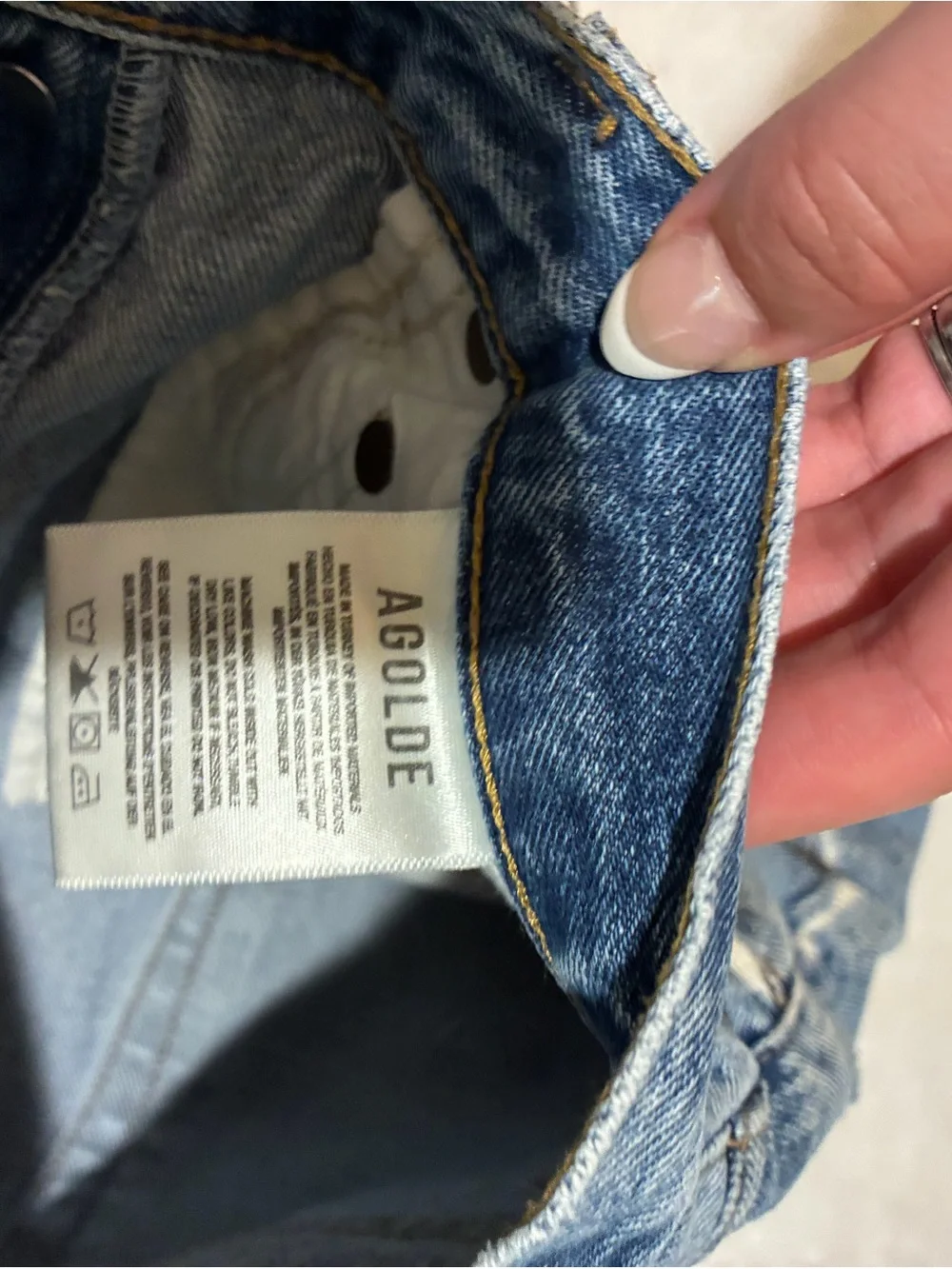 Agolde cutoff jean